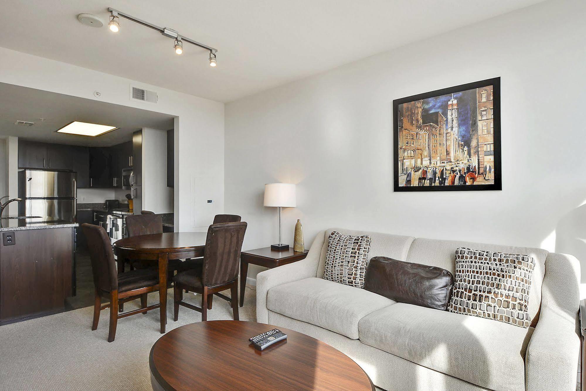 Luxury Apartments At Metropolitan Park Washington Extérieur photo